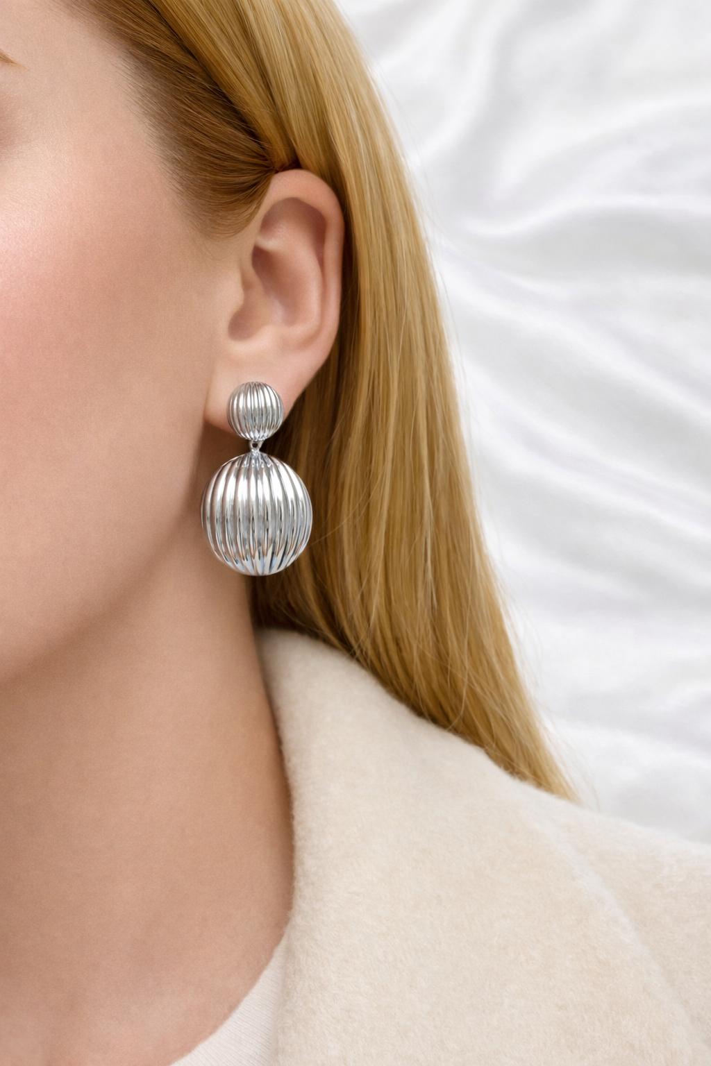 OVAL Silver Sphere Küpe - Görsel 1